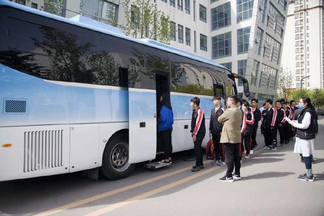去醫院體檢已過時，移動醫療車讓體檢更便捷
